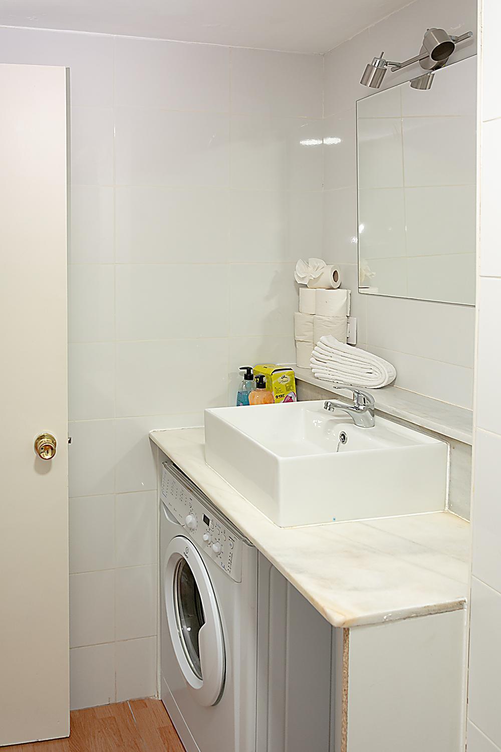 Acogedor Apartamento Centro Севилья Экстерьер фото